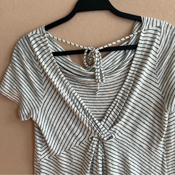 Anthropologie Maeve Coastal 100% Linen Striped Horizon Short Sleeve Top in Small - Picture 6 of 10